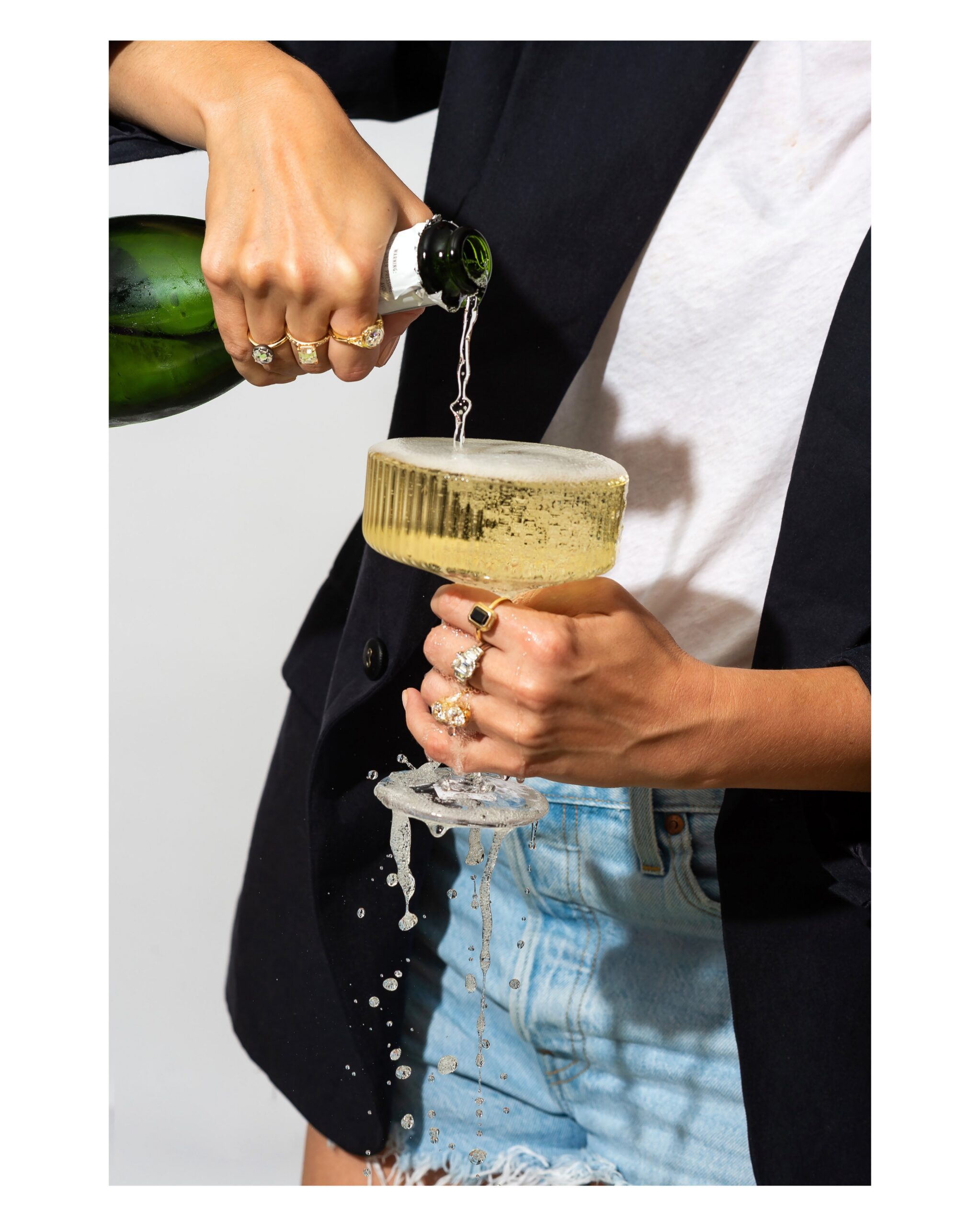 Cheers to the weekend! (AF bubbly and gorgeous diamond rings by Hera)